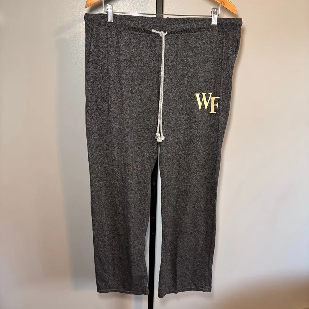 Women’s Gray Sweatpants & Joggers XL with Gold WF‎ Logo
